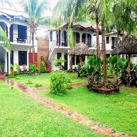 Crescent Sea Resort نيلافيلي المظهر الخارجي الصورة